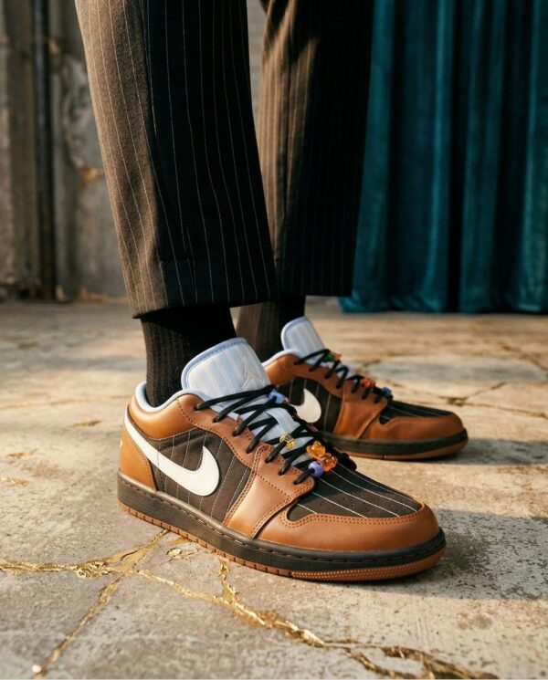 AJ 1 Low SE ‘Black Light British Tan’ IR7560-010 AJ 1 Low SE ‘Black Light British Tan’ IR7560-010