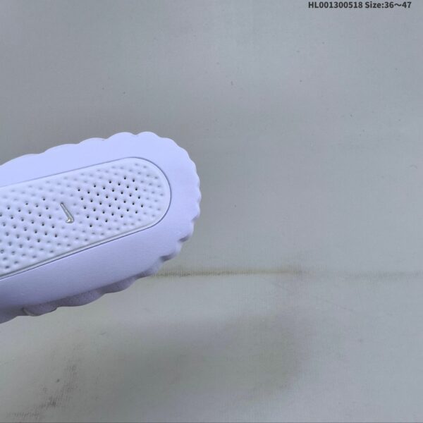 NK Mind 001 ‘Palest Purple’ HQ4309-500