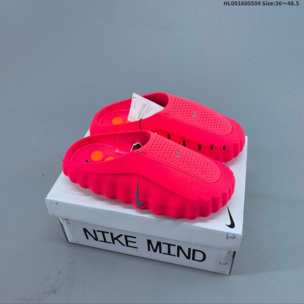 NK Mind 001 ‘Solar Red’ HQ4309-600 NK Mind 001 ‘Solar Red’ HQ4309-600
