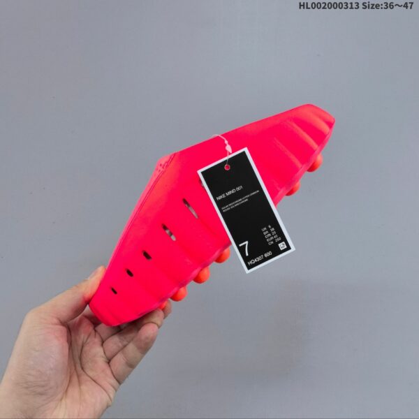 NK Mind 001 ‘Solar Red’ HQ4309-600 NK Mind 001 ‘Solar Red’ HQ4309-600
