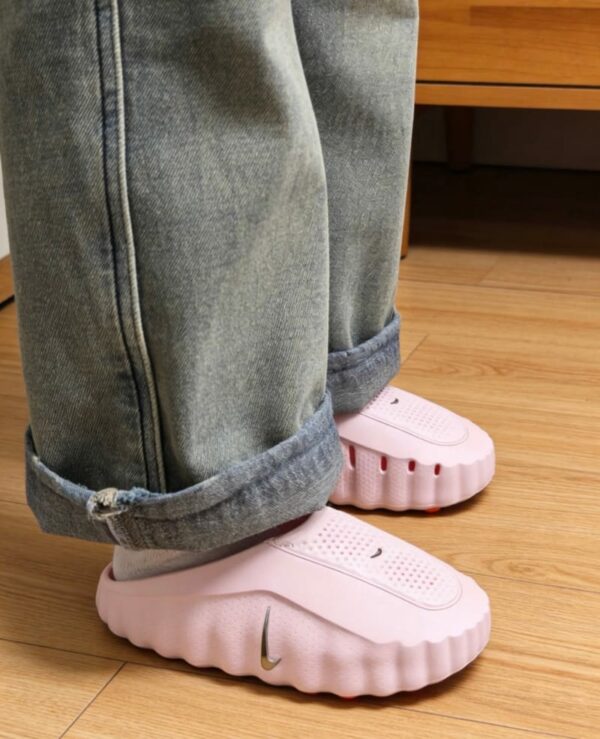 NK Mind 001 ‘Pearl Pink’ HQ4309-610 NK Mind 001 ‘Pearl Pink’ HQ4309-610