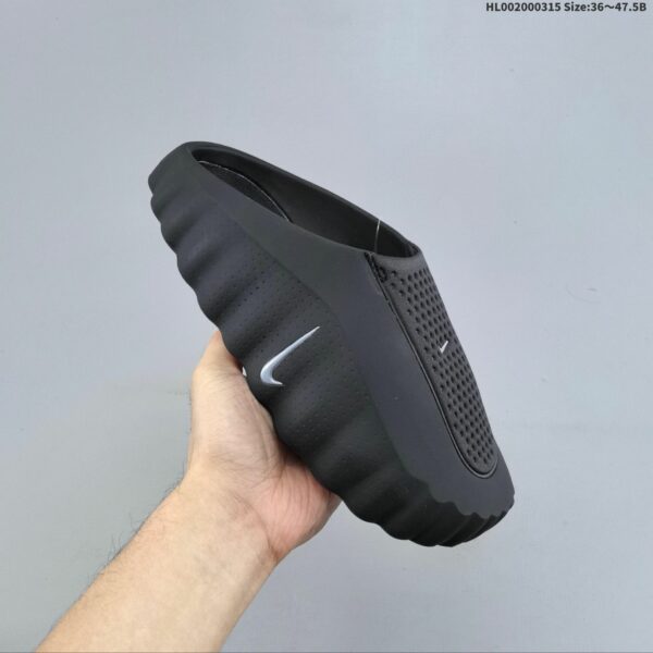 NK Mind 001 ‘Black’ HQ4307-001