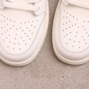 AJ 1 Low OG “Sail” HQ6998-100 2 20260606 081717