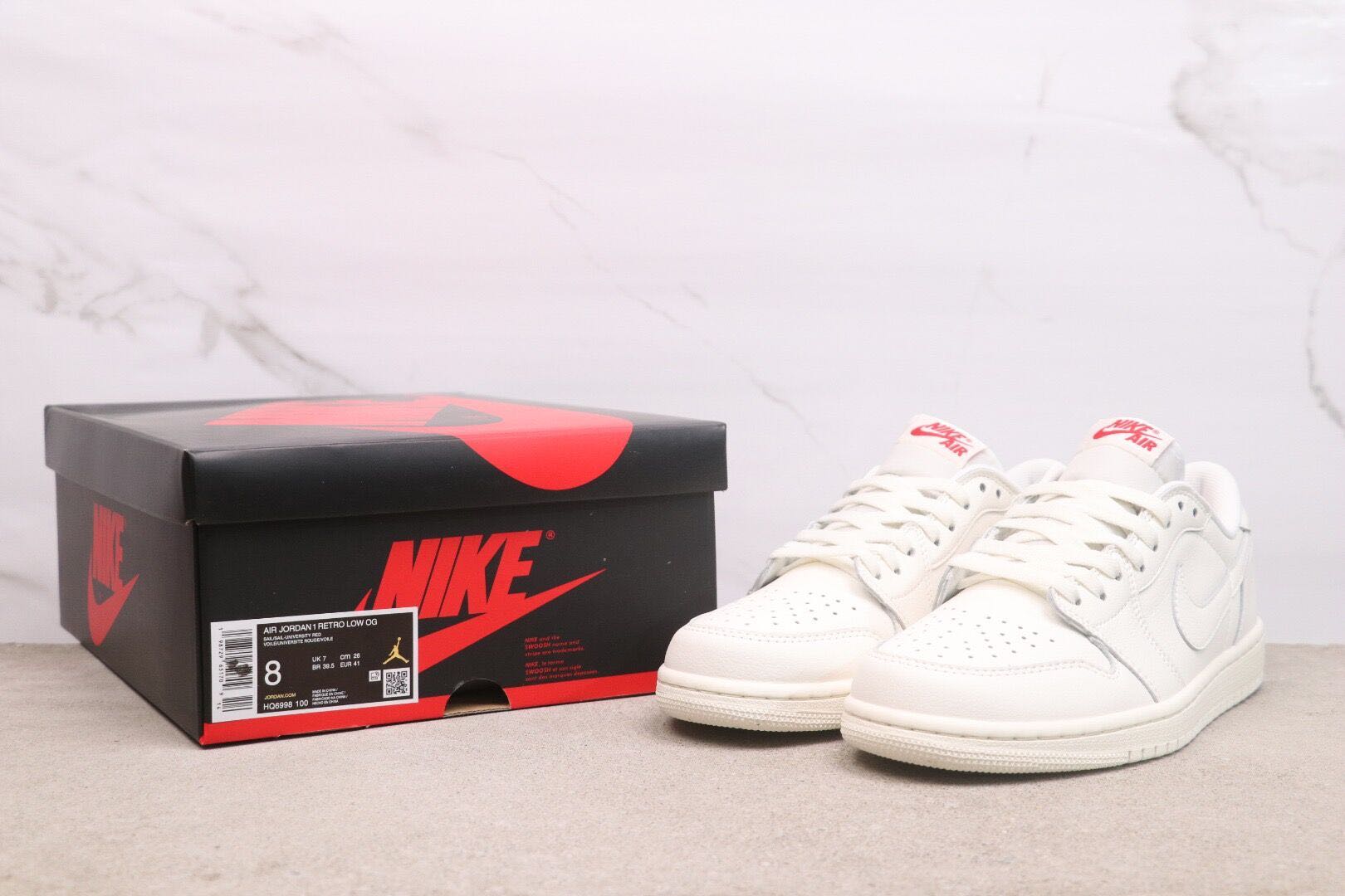 AJ 1 Low OG “Sail” HQ6998-100 AJ 1 Low OG “Sail” HQ6998-100