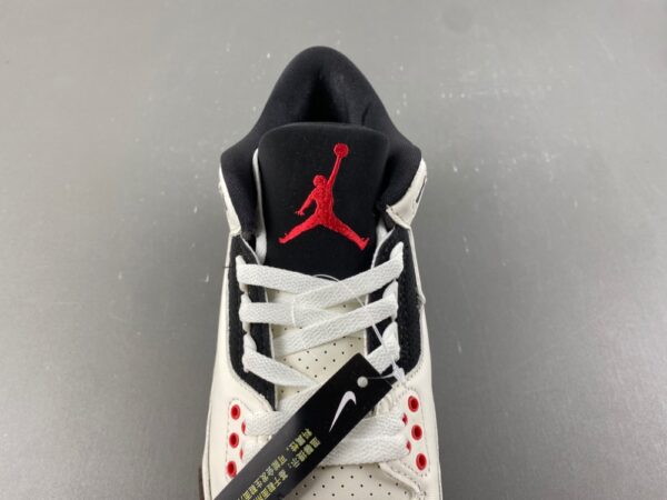 AJ 3 “World’s Best Dad” IF4396-103 AJ 3 “World’s Best Dad” IF4396-103