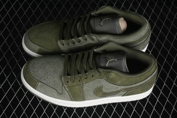 AJ 1 Low SE Craft ‘Cargo Khaki’ FQ3055-300 AJ 1 Low SE Craft ‘Cargo Khaki’ FQ3055-300