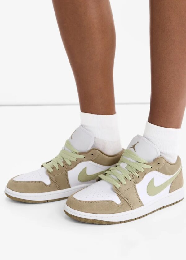 AJ 1 Low ‘Khaki Olive Aura’ DC0774-204