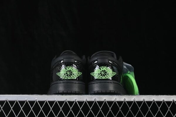 AJ 1 Low SE ‘Black Croc Scream Green’ IQ9701-010 AJ 1 Low SE ‘Black Croc Scream Green’ IQ9701-010