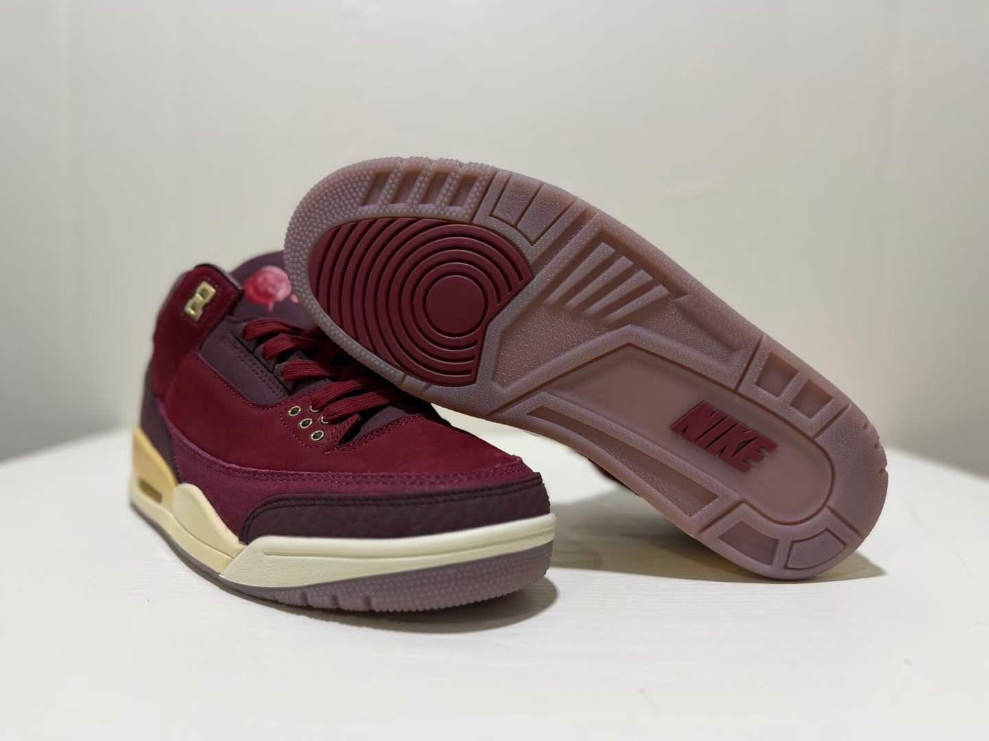 AJ 3 Retro”Bin23″ IO7744-600 AJ 3 Retro”Bin23″ IO7744-600