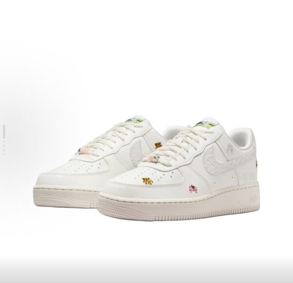 AF 1 Low SE ‘Pegasus Pack Sail’ IQ1143-100
