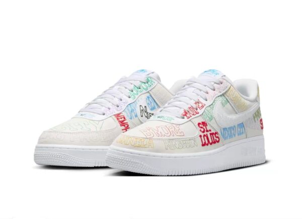 AF 1 Low ‘World Tour White’ II1549-100