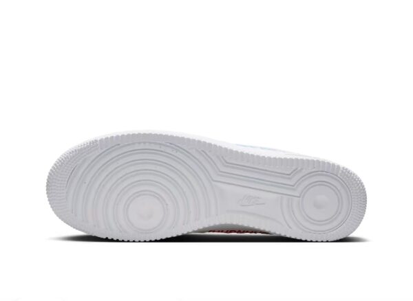 AF 1 Low ‘World Tour White’ II1549-100