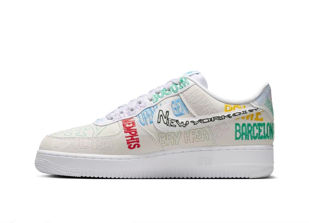 AF 1 Low ‘World Tour White’ II1549-100 AF 1 Low ‘World Tour White’ II1549-100