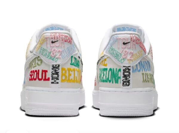 AF 1 Low ‘World Tour White’ II1549-100
