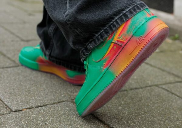 AF 1 Low ‘Stadium Green Laser Orange’ IB6834-300