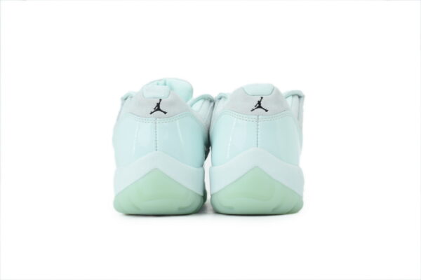 AJ11 x Jaide ‘Fiberglass’ IW1882-300