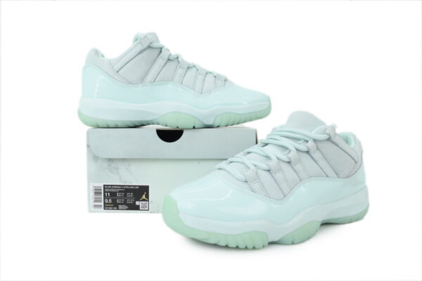 AJ11 x Jaide ‘Fiberglass’ IW1882-300