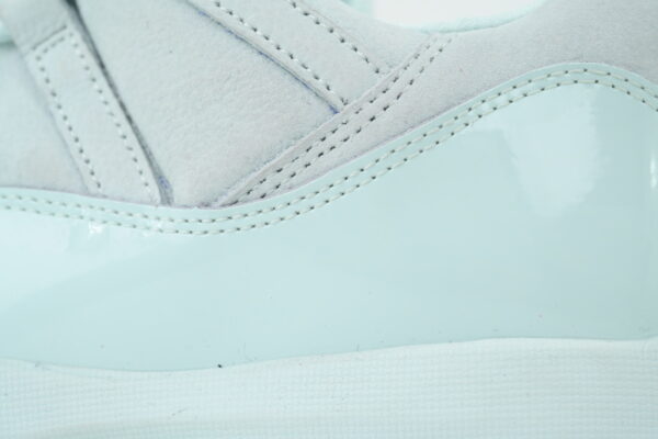 AJ11 x Jaide ‘Fiberglass’ IW1882-300