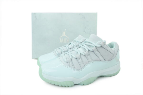 AJ11 x Jaide ‘Fiberglass’ IW1882-300