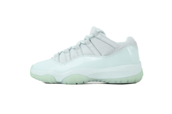 AJ11 x Jaide ‘Fiberglass’ IW1882-300