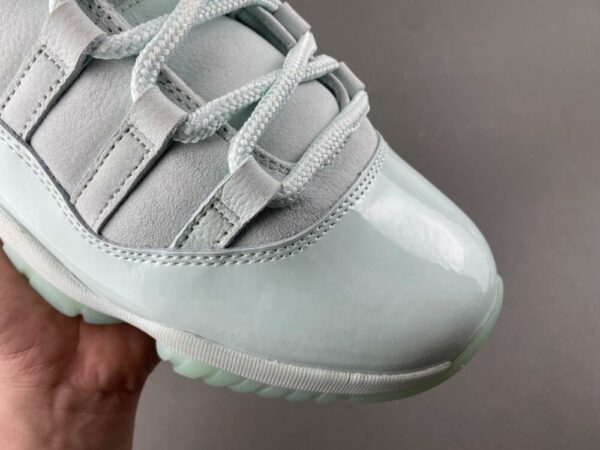 AJ11 x Jaide ‘Fiberglass’ IW1882-300