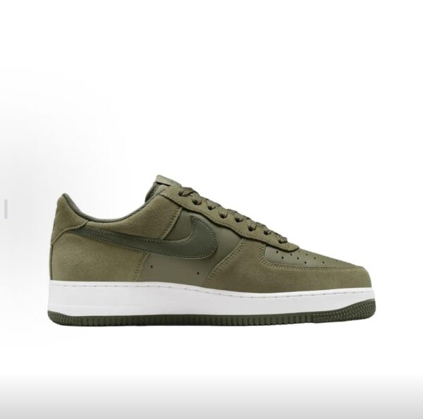 AF 1 Low ‘Medium Olive’ IB6388-200 AF 1 Low ‘Medium Olive’ IB6388-200