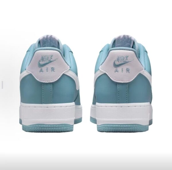 AF 1 Low ‘Old Blue’ FJ4146-403 AF 1 Low ‘Old Blue’ FJ4146-403