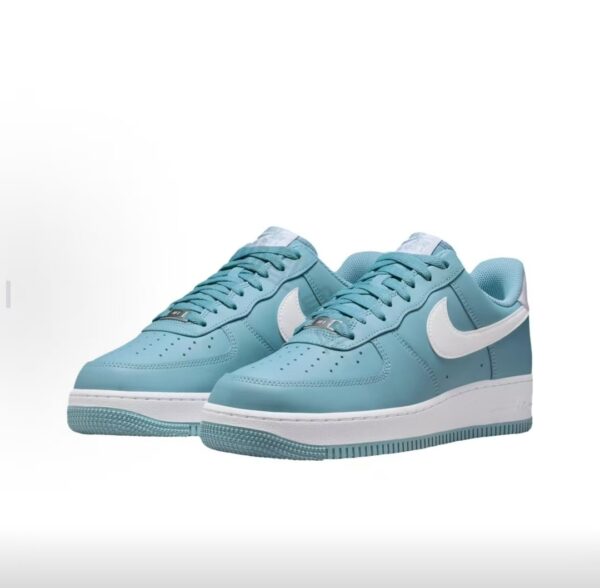 AF 1 Low ‘Old Blue’ FJ4146-403 AF 1 Low ‘Old Blue’ FJ4146-403