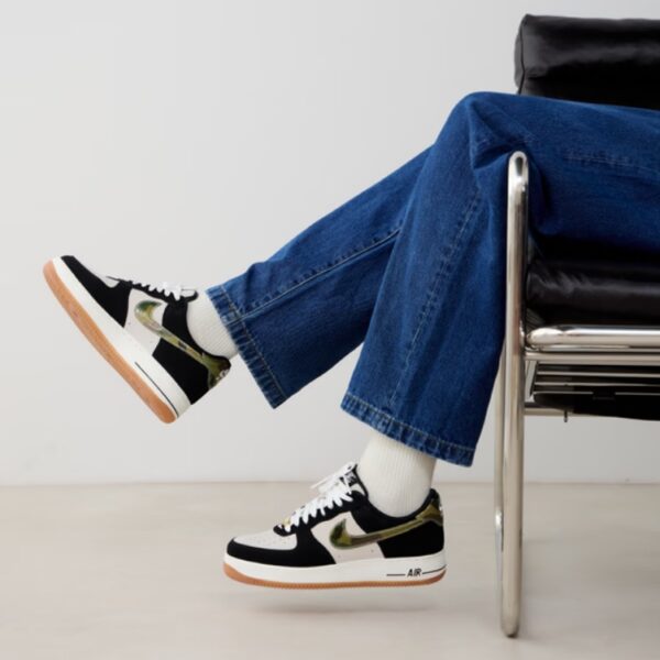 AF 1 Low ‘Black Patent Camo Swoosh’ HQ1967-100
