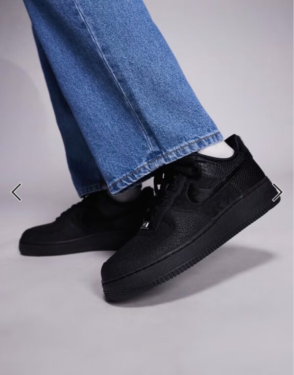 AF 1 Low 3X ‘Celebration Triple Black’ HQ1977-001