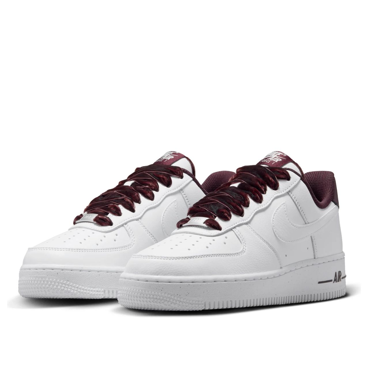AF 1 Low Vintage ‘White Burgundy Crush’ HV4403-600 AF 1 Low Vintage ‘White Burgundy Crush’ HV4403-600