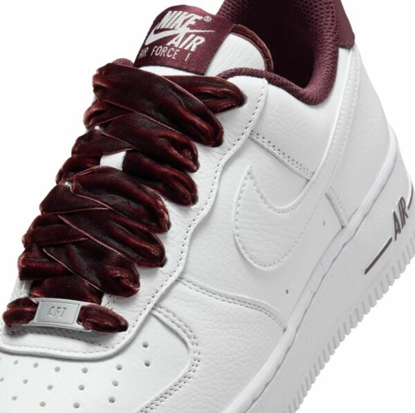 AF 1 Low Vintage ‘White Burgundy Crush’ HV4403-600