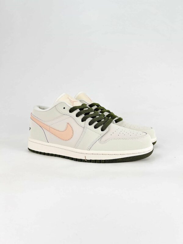 AJ 1 Low ‘Sail Crimson Tint’ DC0774-111