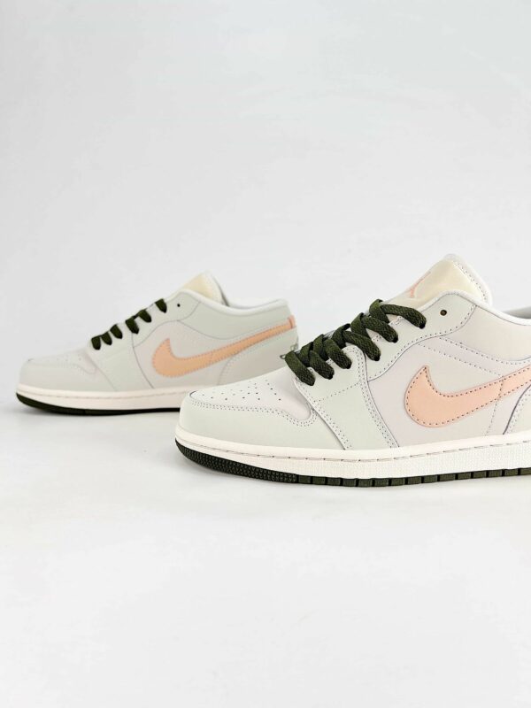 AJ 1 Low ‘Sail Crimson Tint’ DC0774-111