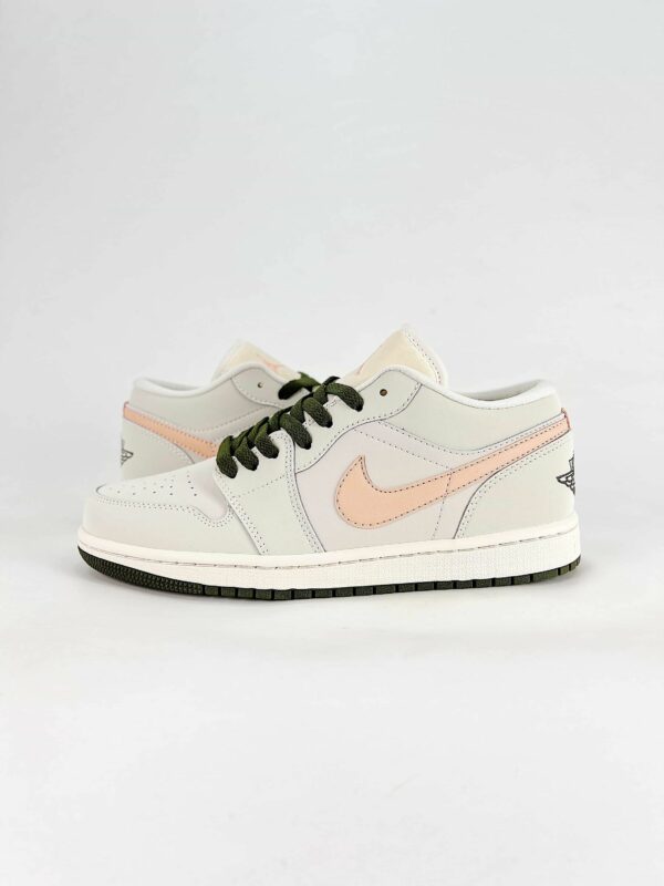 AJ 1 Low ‘Sail Crimson Tint’ DC0774-111