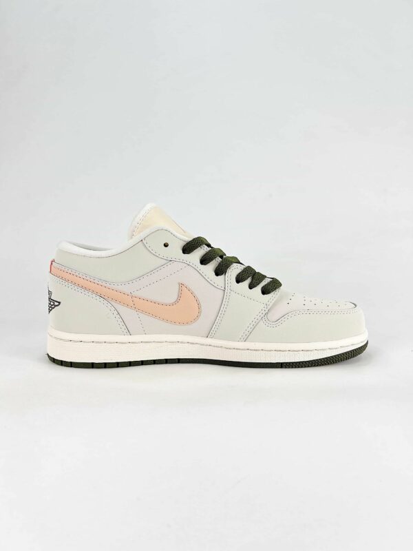 AJ 1 Low ‘Sail Crimson Tint’ DC0774-111