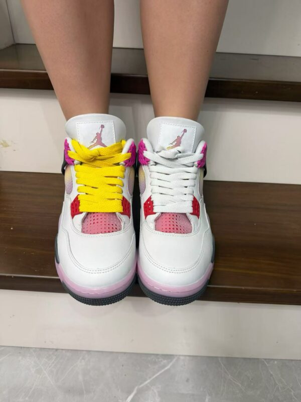 AJ 4  ‘Comic’ IO2362-100