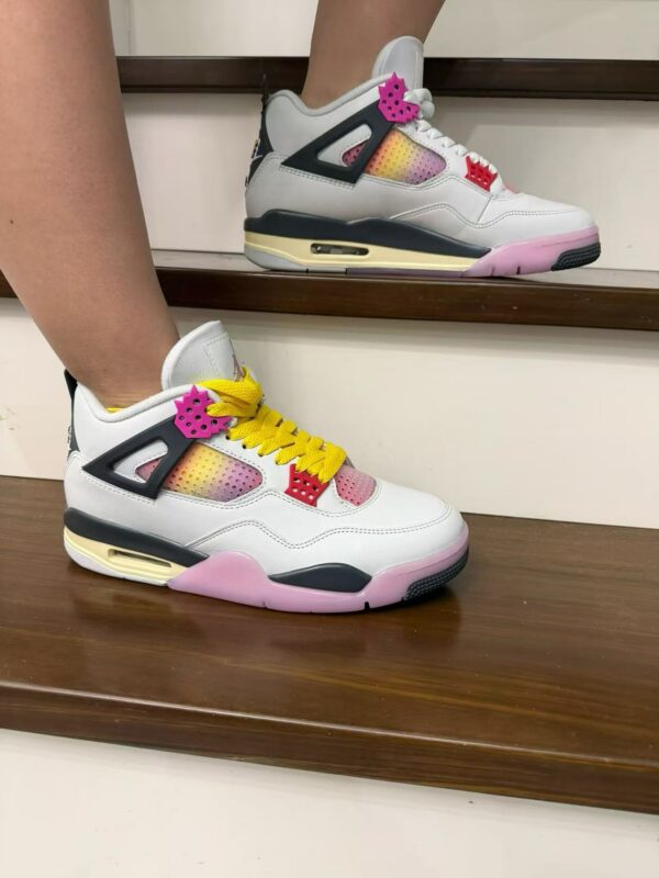 AJ 4  ‘Comic’ IO2362-100