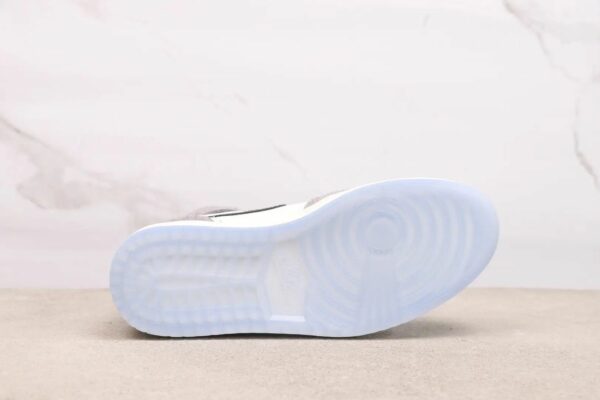AJ 1 Retro High OG ‘All Star Cool Grey’ FD1437-003