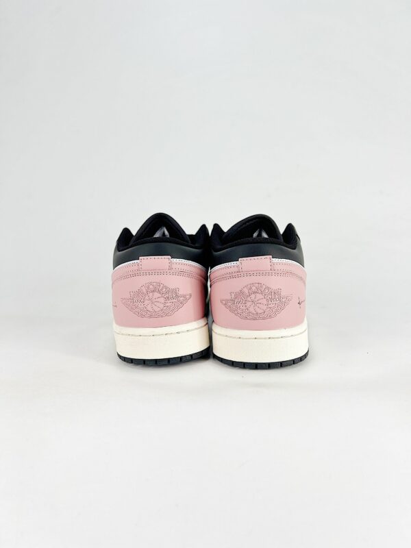 AJ 1 Low Custom 553560-081 AJ 1 Low Custom 553560-081
