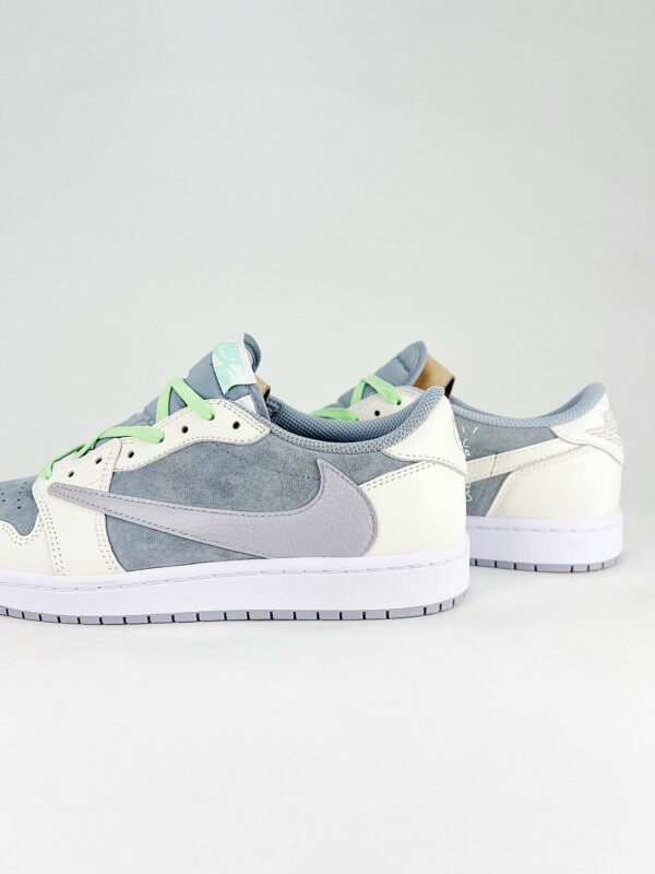 AJ 1 Low Travis Scott HQ2004-400 AJ 1 Low Travis Scott HQ2004-400