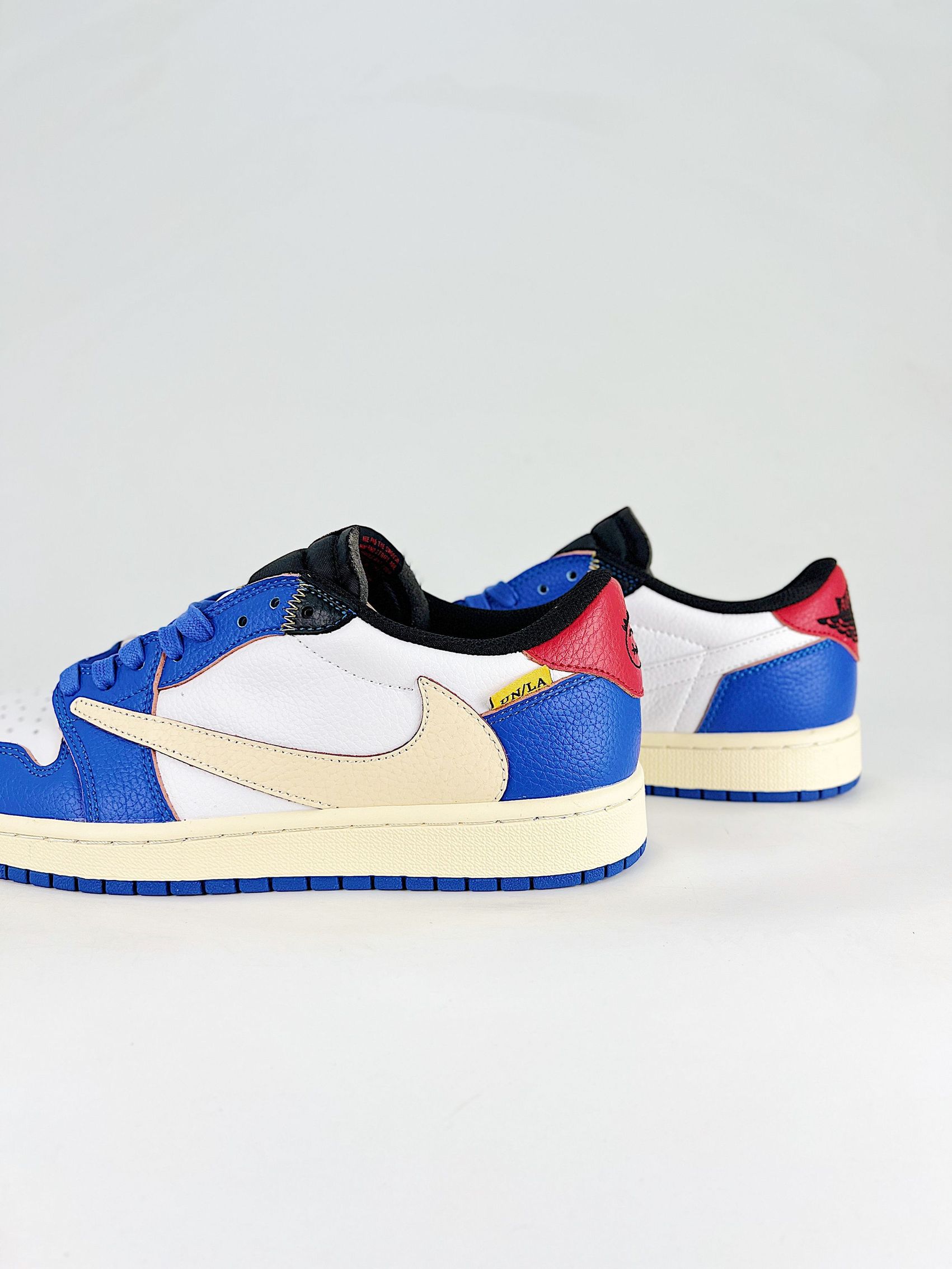 AJ 1 Low Travis Scott Fragment Union LA DM7866-111 AJ 1 Low Travis Scott Fragment Union LA DM7866-111