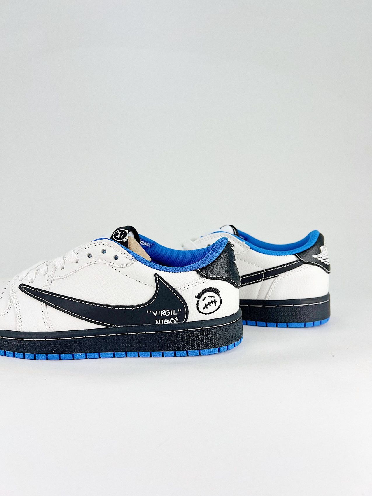 AJ 1 Low Travis Scott Fragment XS2025-DF23 AJ 1 Low Travis Scott Fragment XS2025-DF23