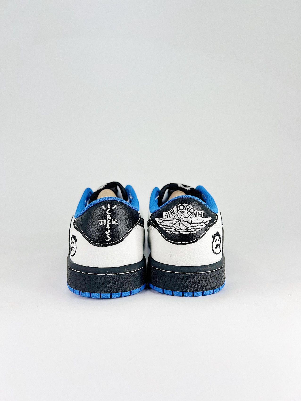 AJ 1 Low Travis Scott Fragment XS2025-DF23 AJ 1 Low Travis Scott Fragment XS2025-DF23