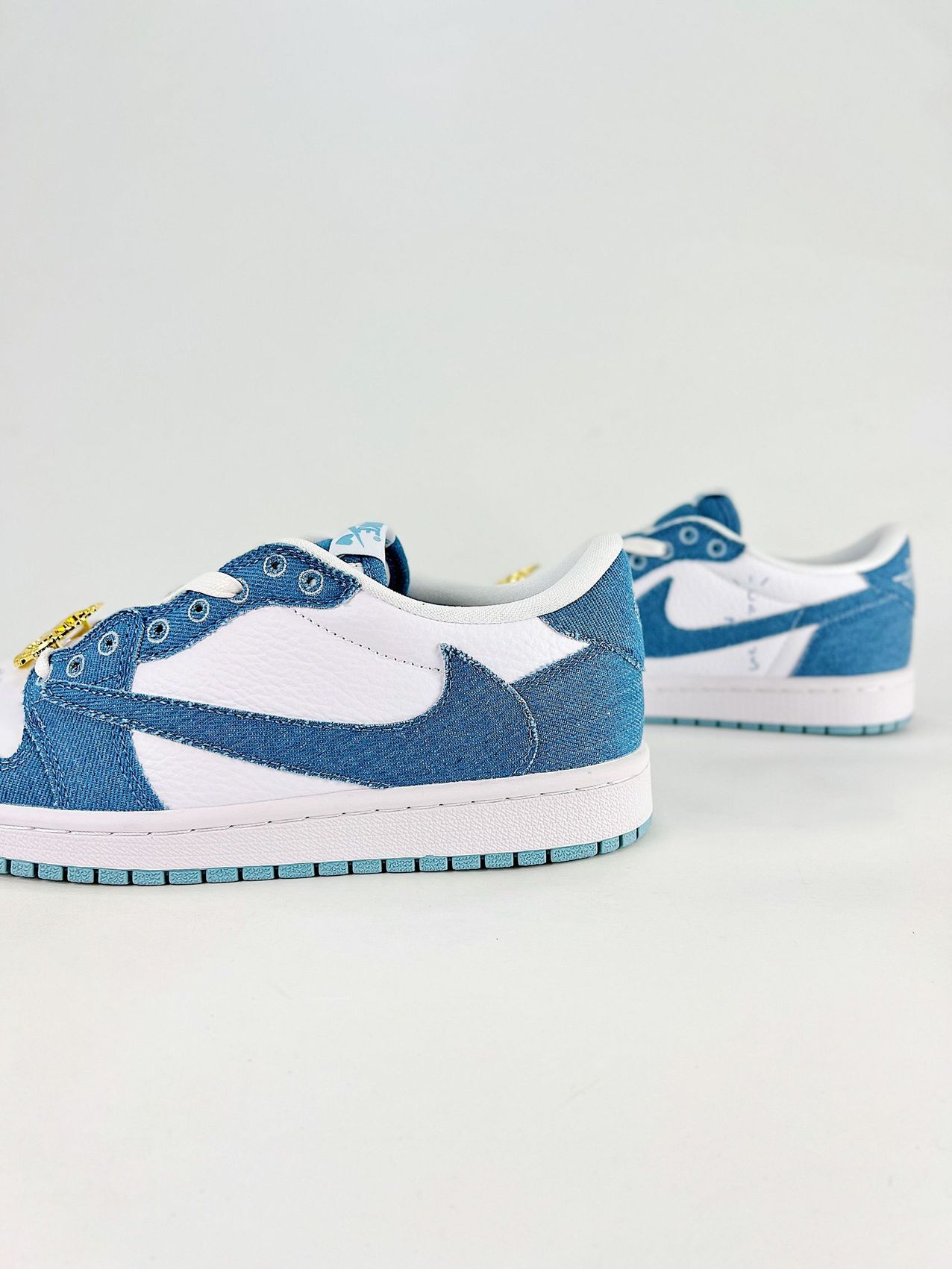 AJ 1 Low Travis Scott CZ0790-005 AJ 1 Low Travis Scott CZ0790-005