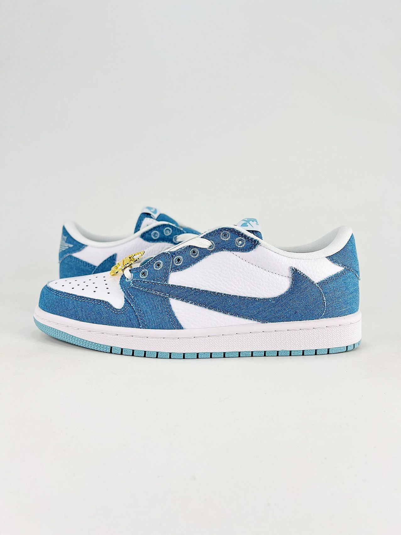 AJ 1 Low Travis Scott CZ0790-005 AJ 1 Low Travis Scott CZ0790-005