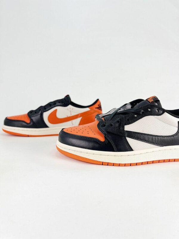 AJ 1 Low Travis Scott ‘Shattered Backboard’ CZ0790-005 AJ 1 Low Travis Scott ‘Shattered Backboard’ CZ0790-005