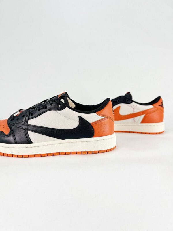 AJ 1 Low Travis Scott ‘Shattered Backboard’ CZ0790-005 AJ 1 Low Travis Scott ‘Shattered Backboard’ CZ0790-005