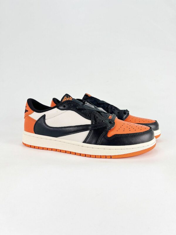 AJ 1 Low Travis Scott ‘Shattered Backboard’ CZ0790-005 AJ 1 Low Travis Scott ‘Shattered Backboard’ CZ0790-005