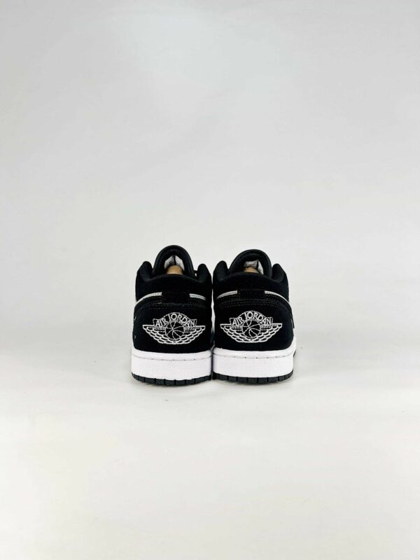 AJ 1 Low ‘Black Light Smoke Grey’ 553558-048